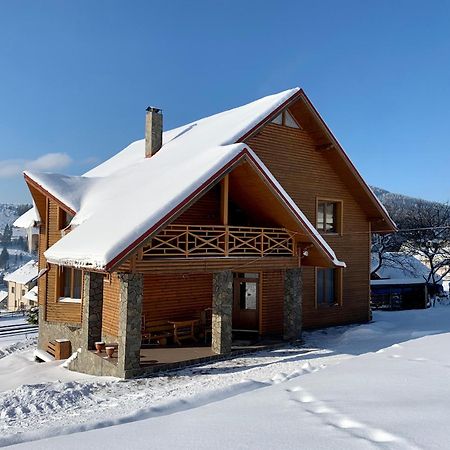 Guest House Velet Bukovel Exterior photo