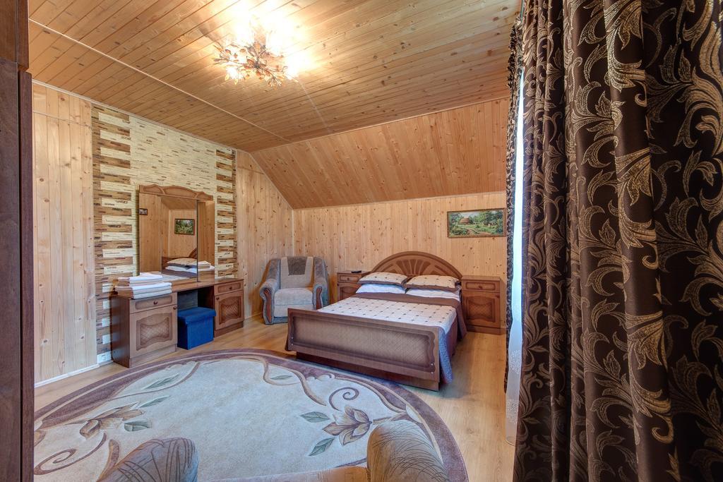 Guest House Velet Bukovel Exterior photo